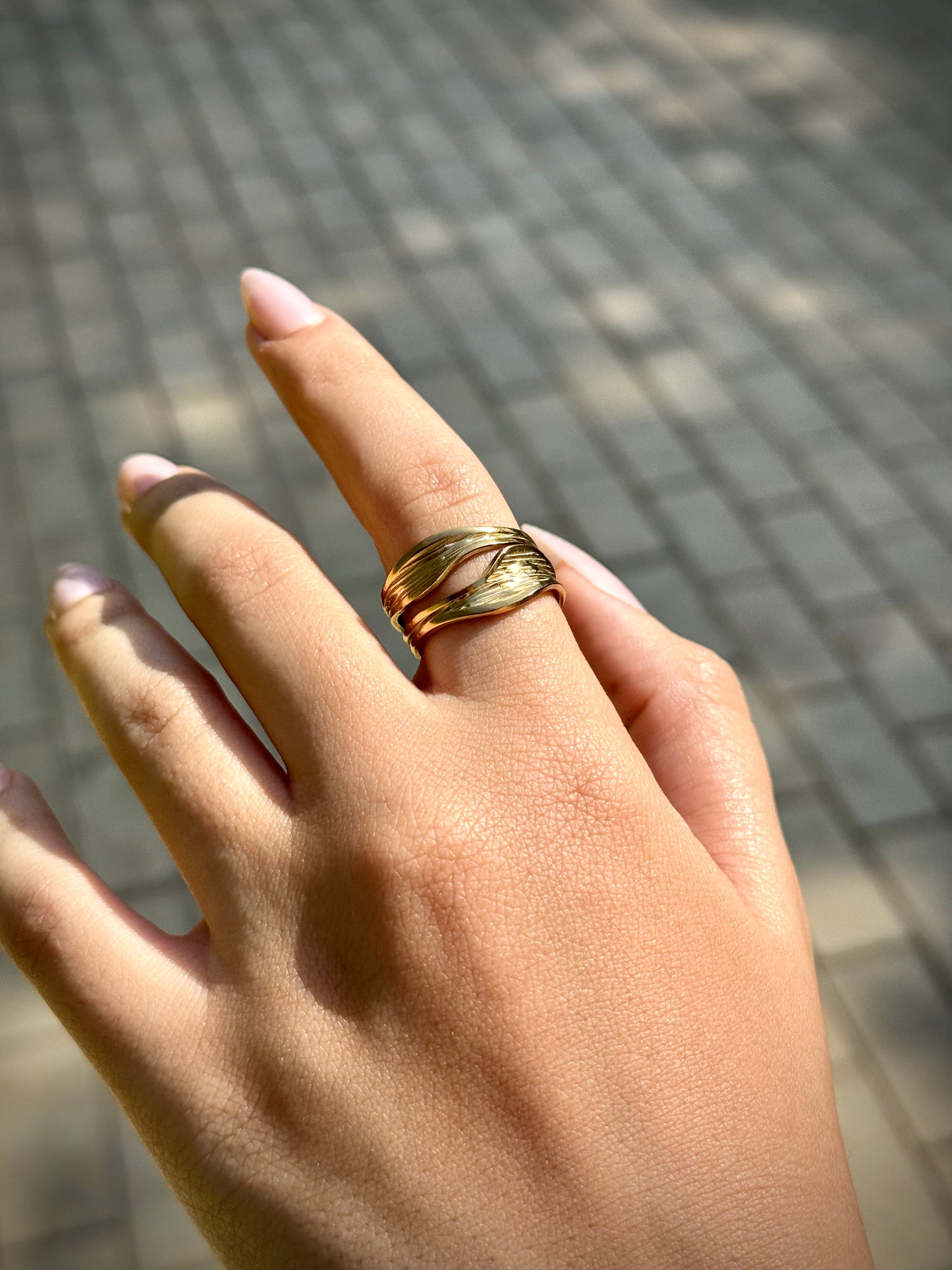 Double Wave Ring — Adjustable