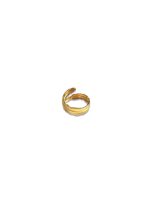 Gold Feather Pattern Ring