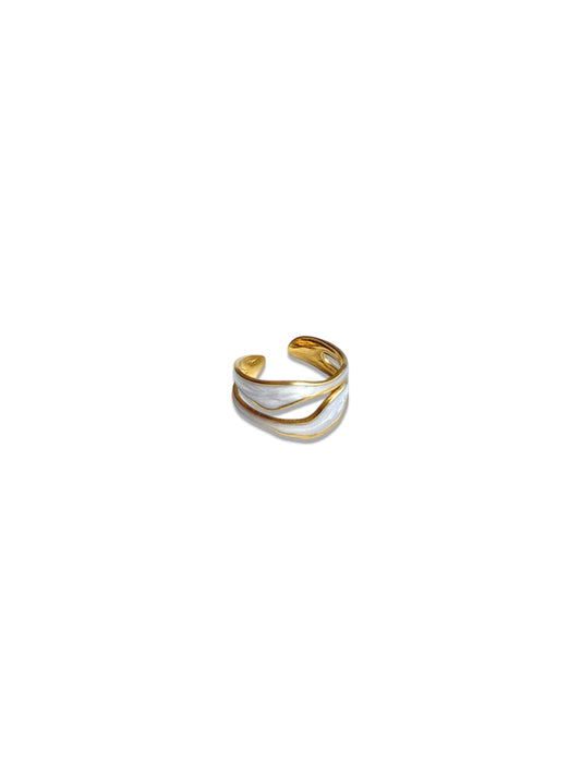 Gold Ring with Curved Mother of Pearl Design